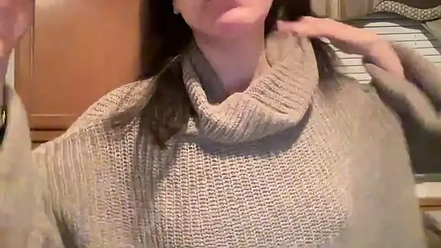 pussycat2325 online show from 02-10-26, 11:20