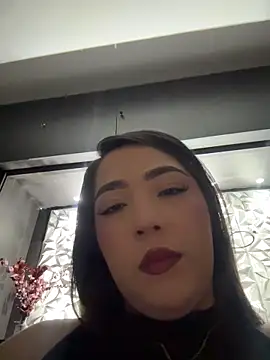 Snapshot of Hannah-Prada chatting on 06-17-26, 10:50 Hannah-Prada online show from 06-17-26, 10:50