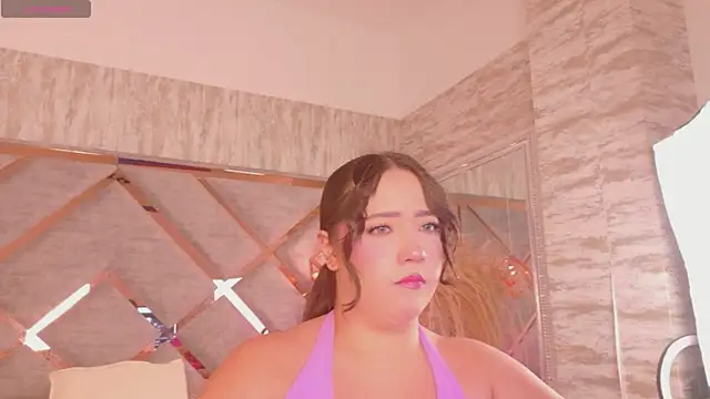 Snapshot of Hannah-Prada chatting on 07-30-26, 11:31 Hannah-Prada online show from 07-30-26, 11:31