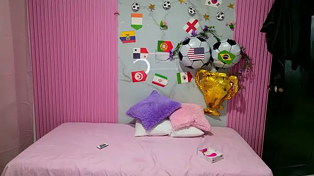 Sophie19   online show from 07-02-26, 07:03