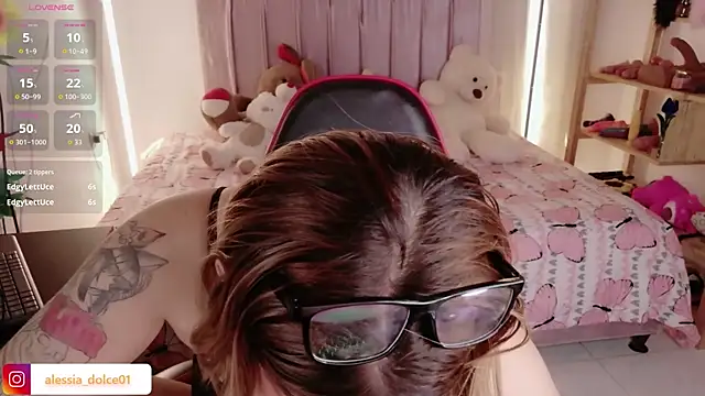 alessia dolce online show from 03-30-26, 04:24