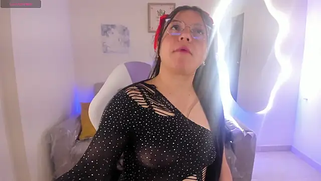 Afrodita rouss online show from 03-06-26, 08:49