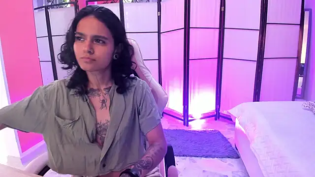 Julianne 7 online show from 03-02-26, 08:26