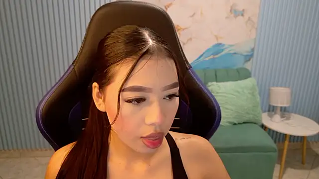 valerie20  online show from 03-28-26, 05:07