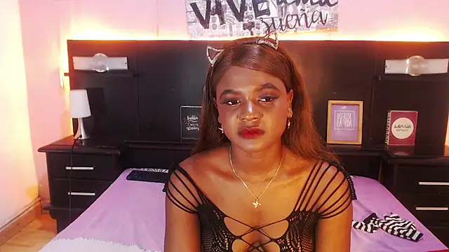 ShannySweett online show from 04-15-26, 05:14