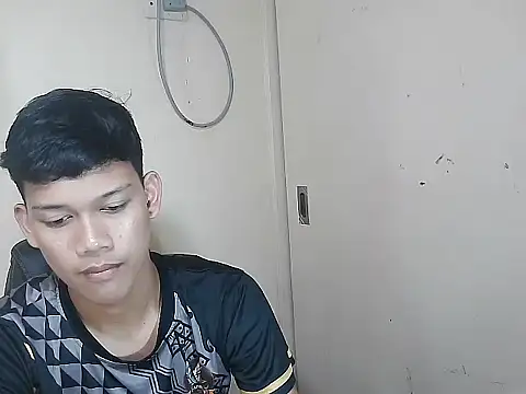 UrAsian Turjak online show from 05-14-26, 02:57