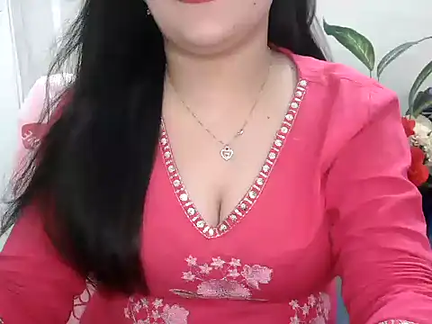 Snapshot of _chitranshi chatting on 06-29-26, 05:57 chitranshi online show from 06-29-26, 05:57