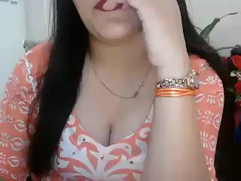 Snapshot of _chitranshi chatting on 07-28-26, 11:17 chitranshi online show from 07-28-26, 11:17