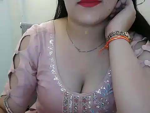 Snapshot of _chitranshi chatting on 08-04-26, 06:16 chitranshi online show from 08-04-26, 06:16