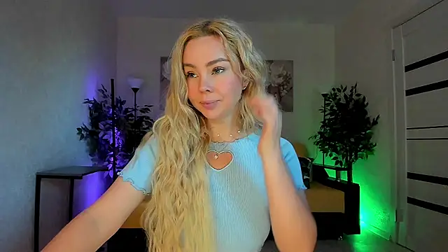 caty kiss online show from 07-05-26, 04:19