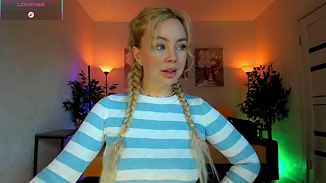 caty kiss online show from 08-02-26, 04:22