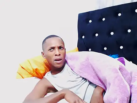 NtandoXx online show from 03-08-26, 02:04