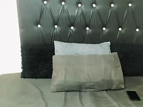 NtandoXx online show from 06-03-26, 09:45