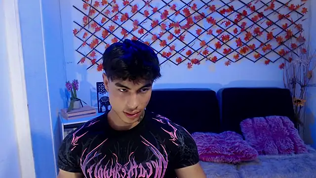 IanWest  online show from 05-19-26, 08:59