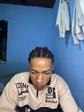 Snapshot of mondacuo3000 chatting on 03-05-26, 10:22 mondacuo3000 online show from 03-05-26, 10:22