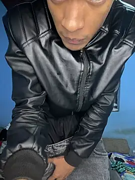 Snapshot of mondacuo3000 chatting on 03-06-26, 08:16 mondacuo3000 online show from 03-06-26, 08:16