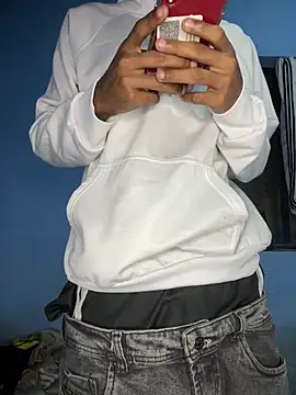 Snapshot of mondacuo3000 chatting on 03-07-26, 09:17 mondacuo3000 online show from 03-07-26, 09:17