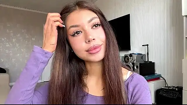 You Club Winx online show from 04-20-26, 07:22