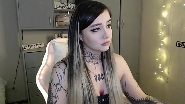 Rin Tozier online show from 03-16-26, 01:33