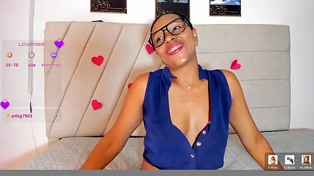 samaraa smith1 online show from 02-24-26, 12:14