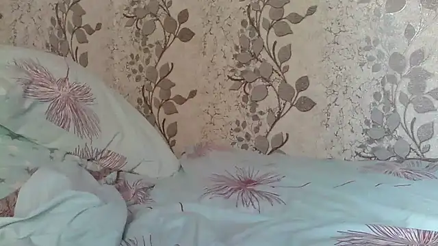 Shailadiess online show from 06-12-26, 07:07