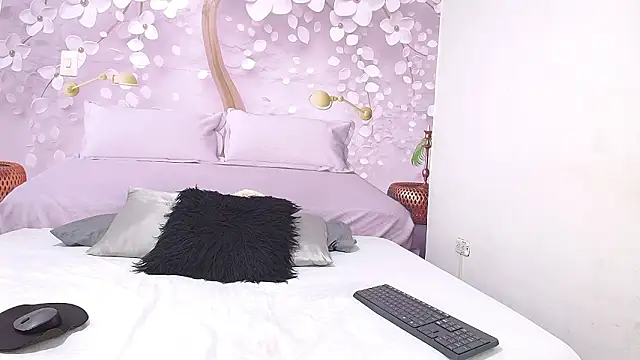 aixa 06 online show from 03-12-26, 08:15