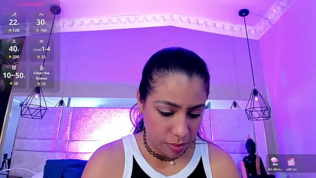 CloheBell online show from 04-28-26, 02:21