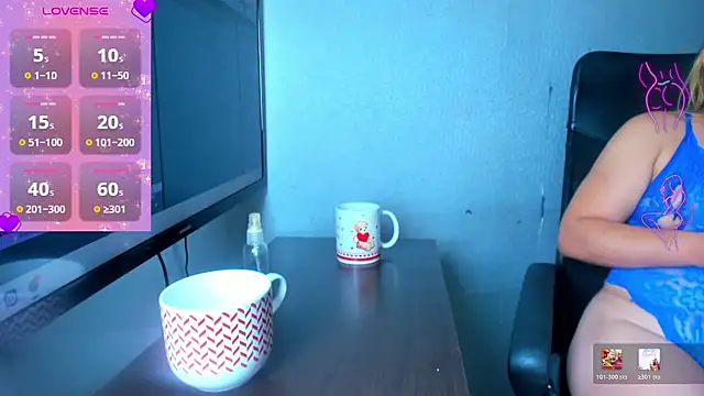 Jhoselinee online show from 03-06-26, 07:21