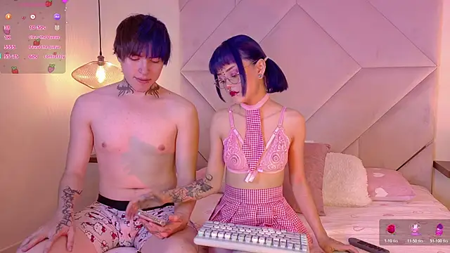 Snapshot of Sateh_and_Hikary chatting on 03-05-26, 04:25 Sateh and Hikary online show from 03-05-26, 04:25