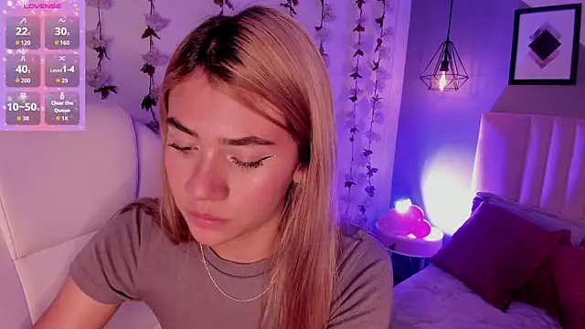 Chris Velvett online show from 04-15-26, 07:58