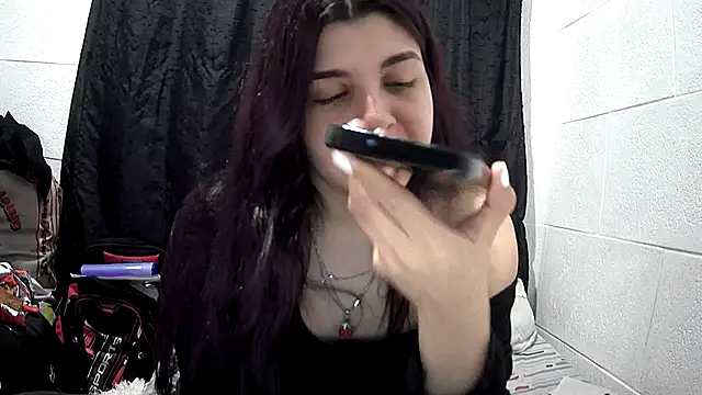 Snapshot of violetazein7 chatting on 07-14-26, 12:13 violetazein7 online show from 07-14-26, 12:13