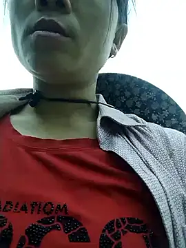 molly-xx online show from 04-05-26, 02:42