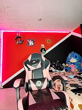 Violeta R  online show from 04-08-26, 03:50