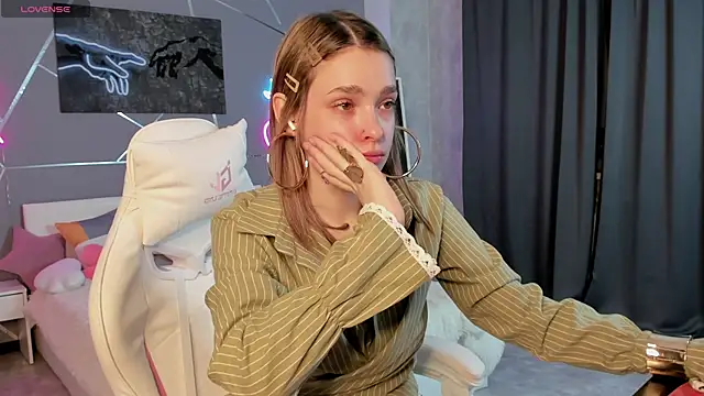 naomi reiss online show from 07-21-26, 11:29