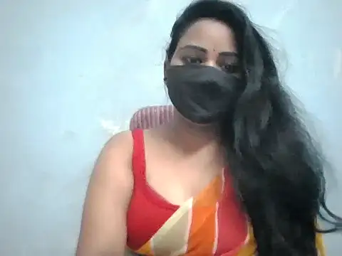 Snapshot of Rathi-priyaa chatting on 05-25-26, 04:40 Rathi-priyaa online show from 05-25-26, 04:40
