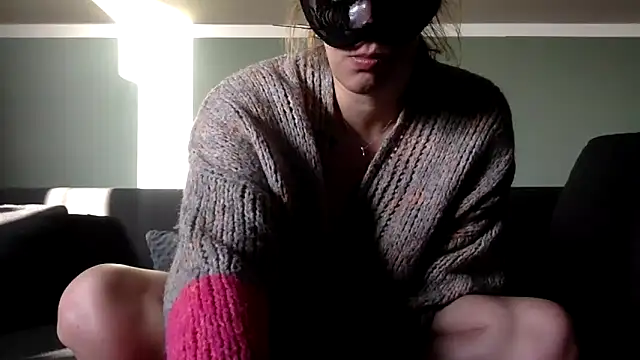 czarnula8 online show from 03-11-26, 06:41