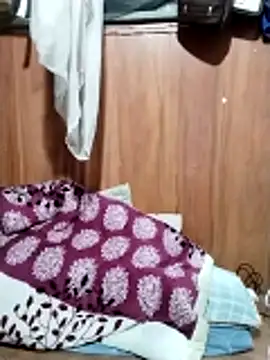 cute-shine online show from 03-17-26, 01:36