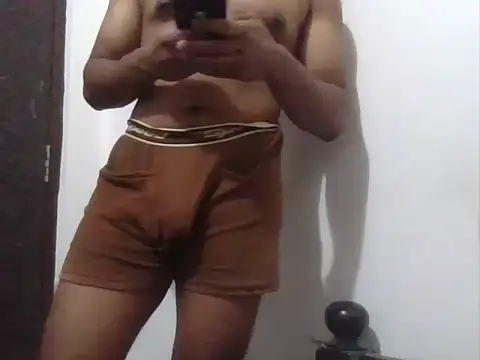 muscledad111 online show from 05-14-26, 07:09