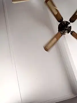 Baby P online show from 04-27-26, 08:23