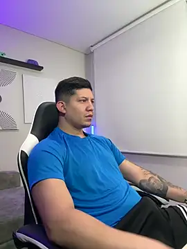  robertobaggioo online show from 03-04-26, 12:00