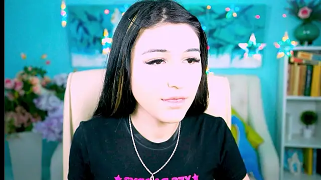 Snapshot of TerezaRobinson chatting on 02-25-26, 08:35 TerezaRobinson online show from 02-25-26, 08:35