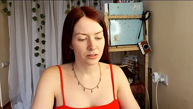 Snapshot of Kamila_Moore_ chatting on 03-03-26, 02:45 Kamila Moore online show from 03-03-26, 02:45