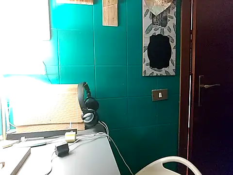 Ginevra01 online show from 04-07-26, 08:31