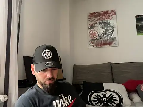 xxxsharkexxx online show from 02-18-26, 08:32