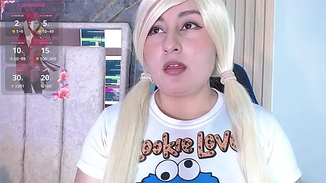 Hazumi Tsu online show from 05-16-26, 08:18