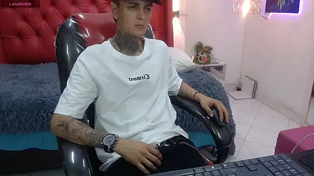 benjamin anthony online show from 04-11-26, 03:55