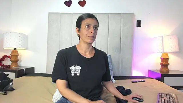 MissMilf  online show from 07-16-26, 07:42