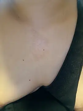 squirtshantal online show from 03-23-26, 12:25