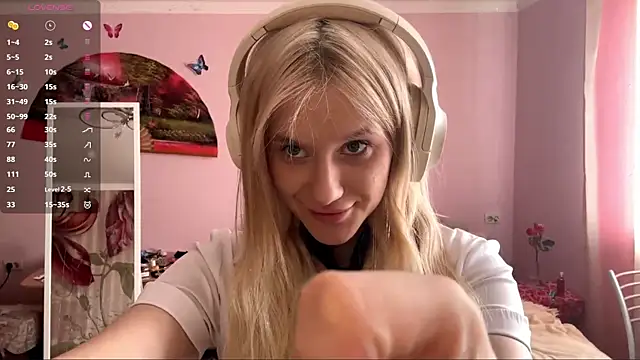 MelissaZaria online show from 04-22-26, 06:49