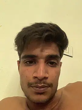 Snapshot of kaushikhotty chatting on 05-12-26, 08:39 kaushikhotty online show from 05-12-26, 08:39